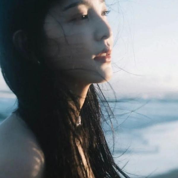 一路繁花2025海报
