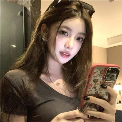 意乱情迷海报